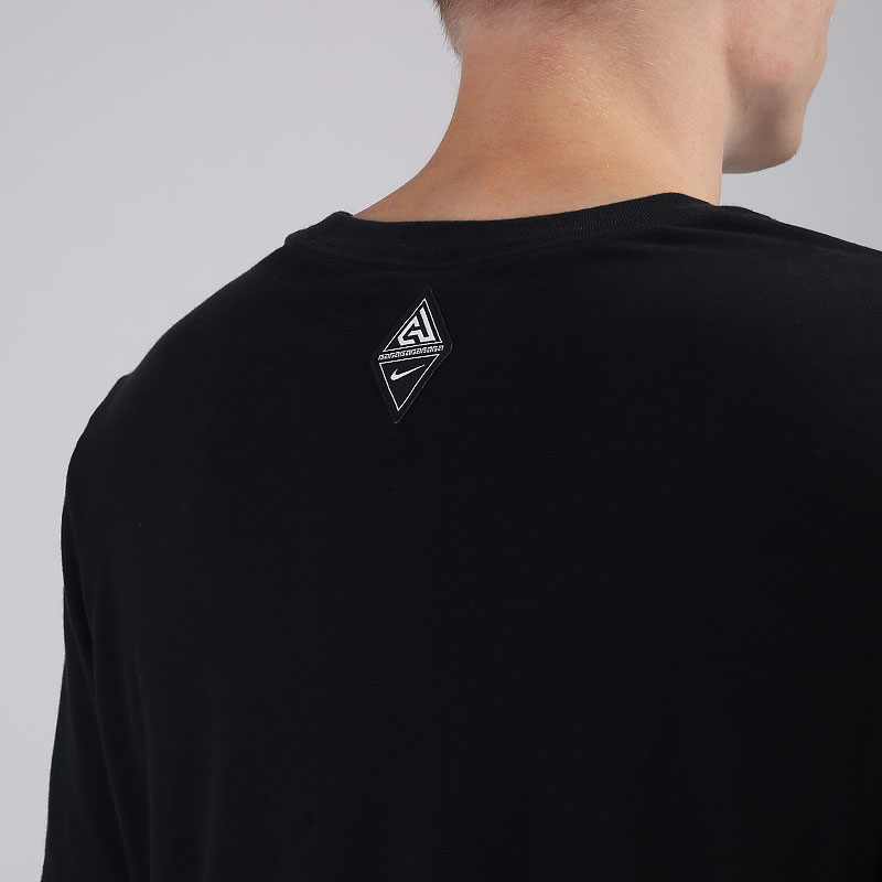 мужская черная футболка Nike Dri-FIT Giannis `Freak` Naija Basketball T-Shirt BV8265-015 - цена, описание, фото 4